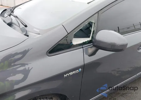 2010 Toyota Prius Iv z USA, uszkodzony, nr VIN JTDKN3DU6A5174572